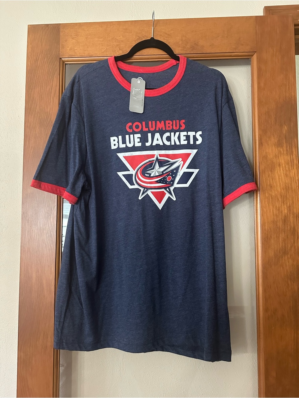 NHL Columbus Blue Jackets Navy T-Shirt with Red Trim